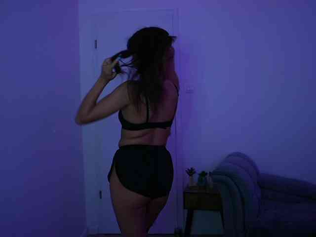 Crystalbrunette18