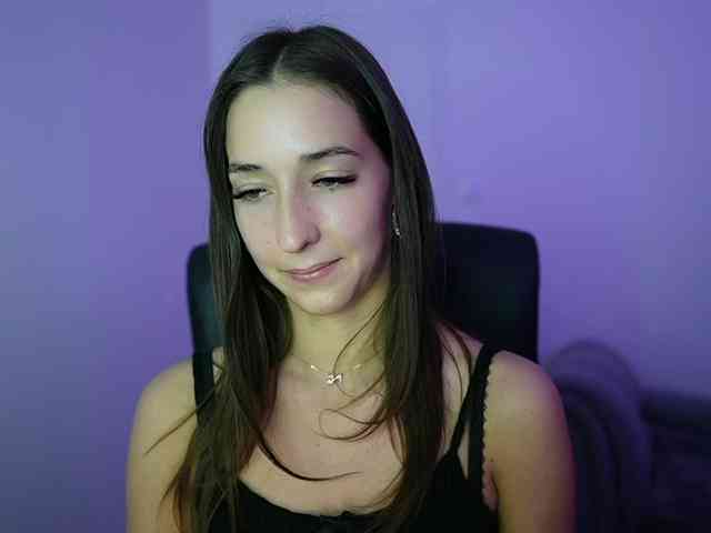 Crystalbrunette18