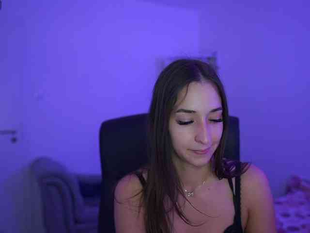 Crystalbrunette18