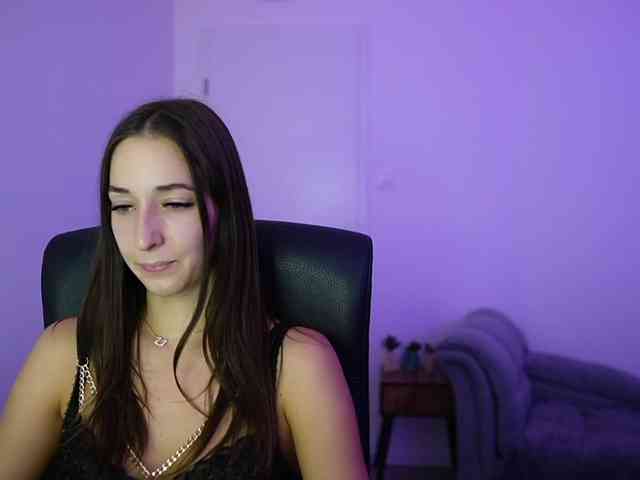 Crystalbrunette18