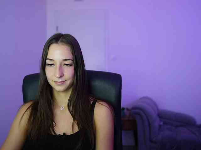 Crystalbrunette18