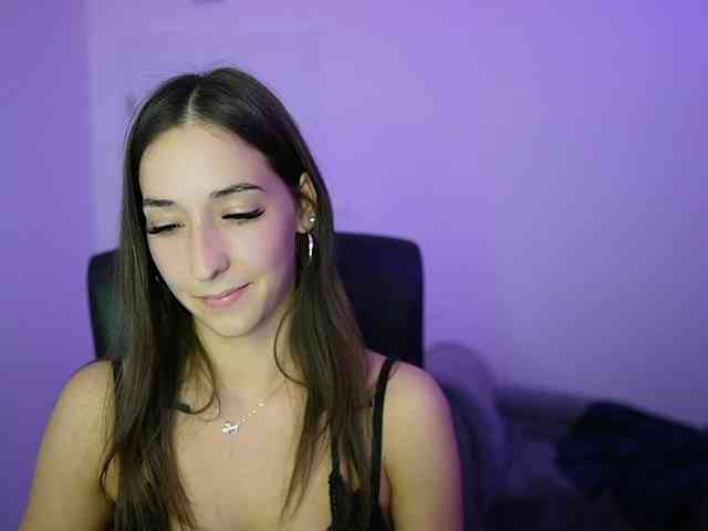 Crystalbrunette18