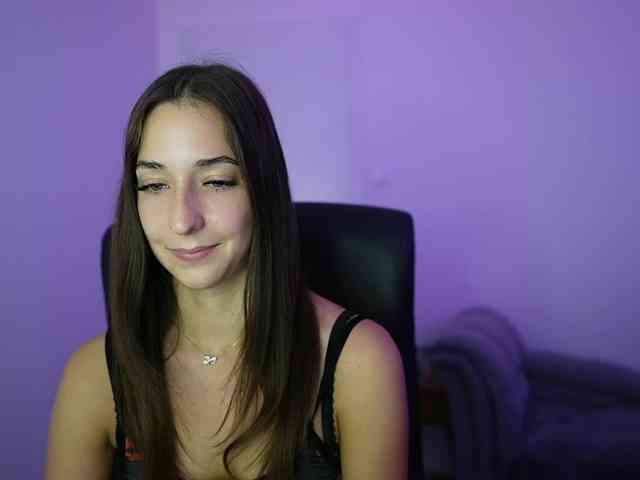 Crystalbrunette18