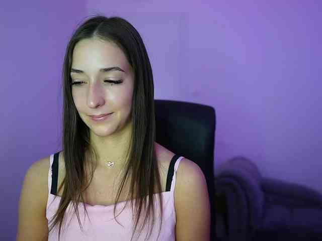 Crystalbrunette18