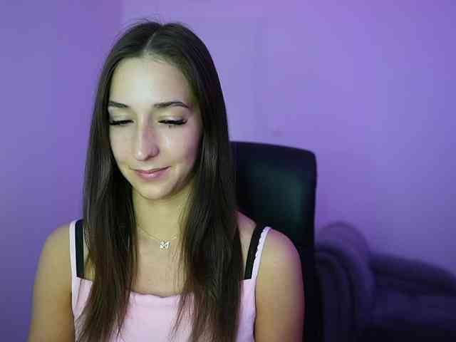 Crystalbrunette18