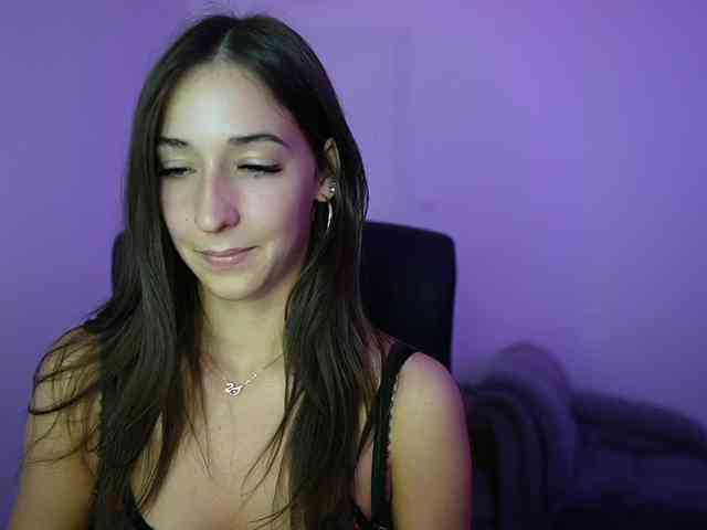 Crystalbrunette18