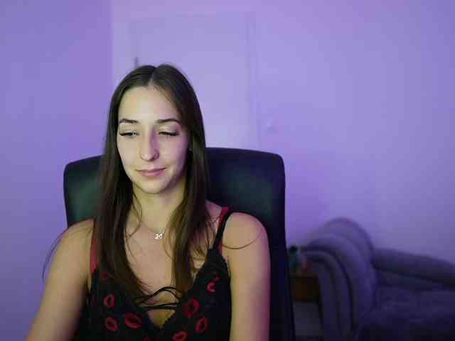 Crystalbrunette18