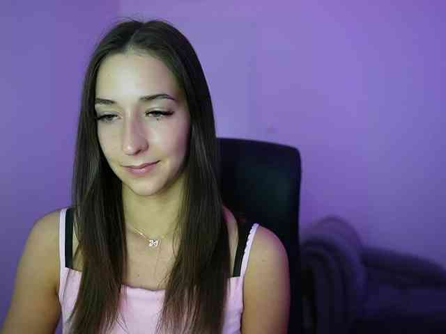 Crystalbrunette18