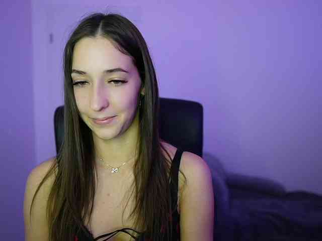 Crystalbrunette18