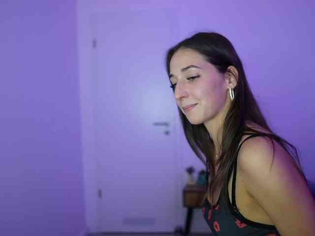 Crystalbrunette18