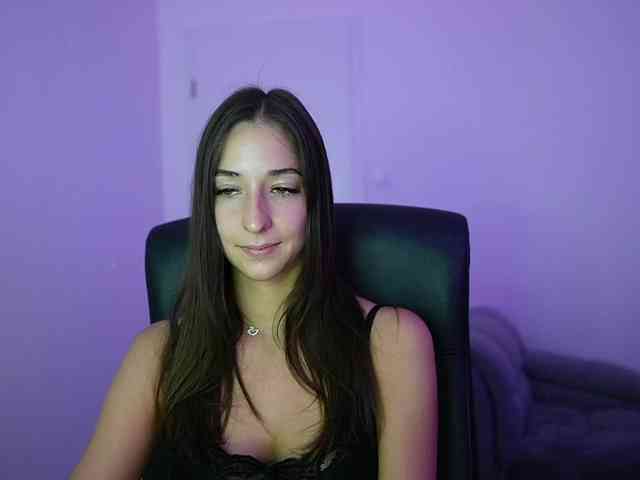 Crystalbrunette18