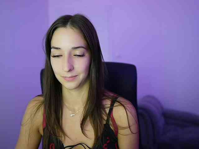 Crystalbrunette18