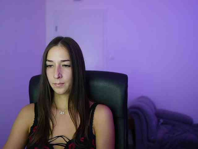 Crystalbrunette18