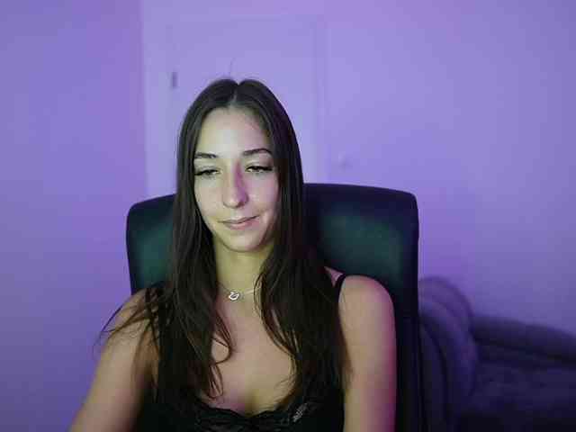 Crystalbrunette18