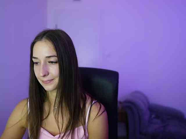 Crystalbrunette18