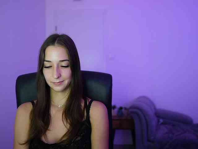 Crystalbrunette18