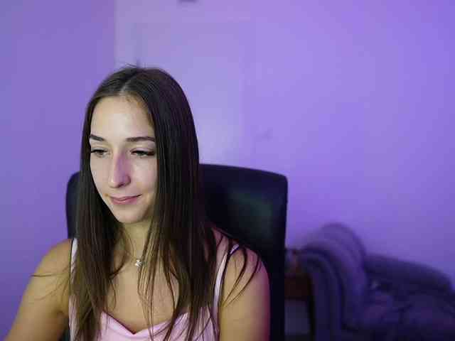 Crystalbrunette18