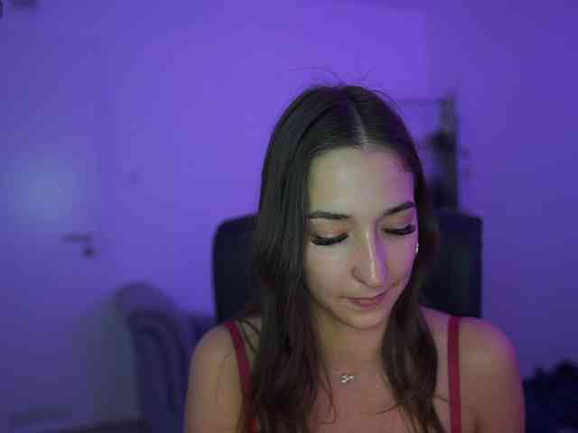 Crystalbrunette18