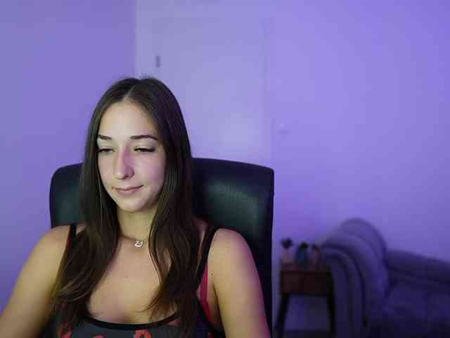 Crystalbrunette18