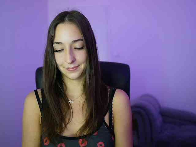 Crystalbrunette18