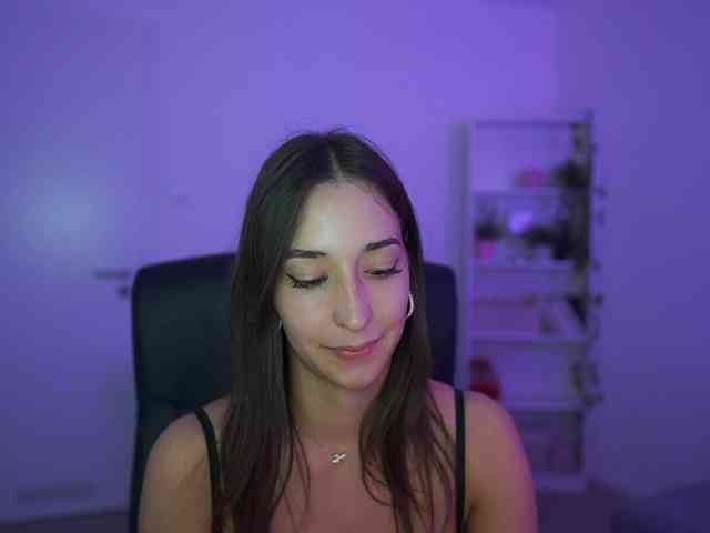 Crystalbrunette18