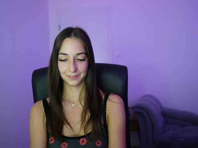 Crystalbrunette18
