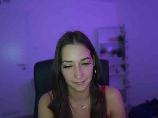 Crystalbrunette18