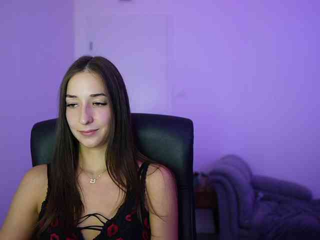 Crystalbrunette18