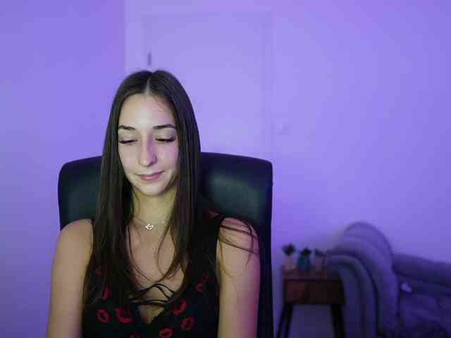 Crystalbrunette18