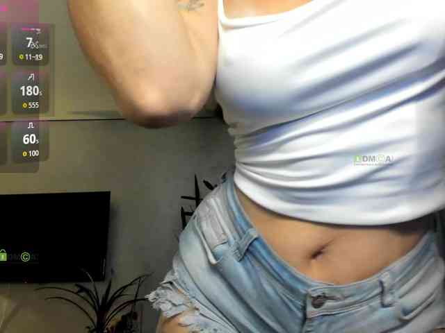 _fieryHelen_ webcam