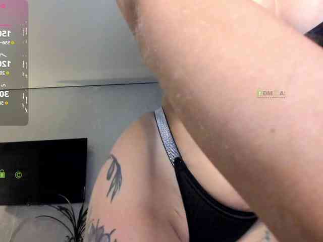_fieryHelen_ webcam