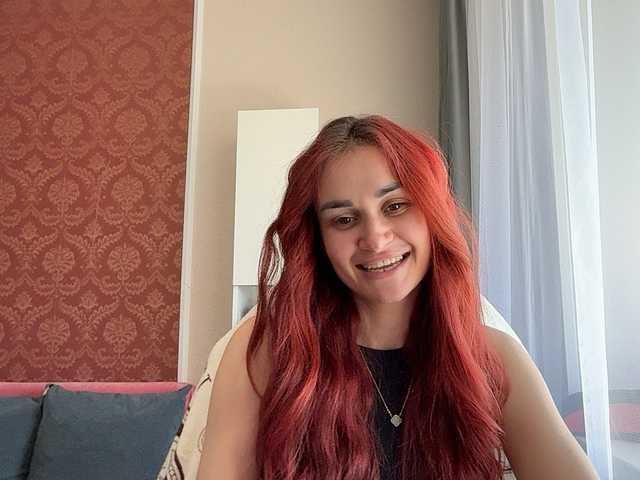 SweetQueen11 live cam