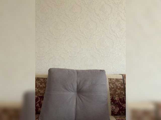 SweetQueen11 live cam on BongaCams