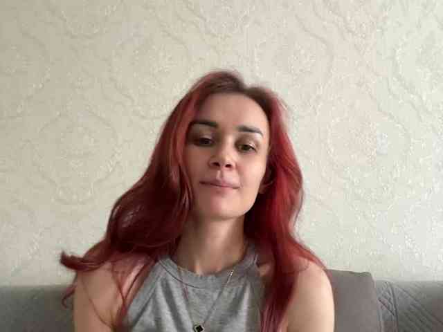 SweetQueen11 webcam