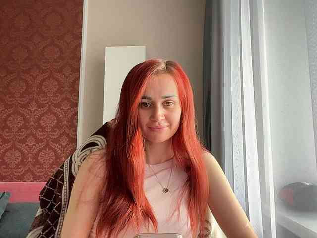 SweetQueen11 webcam