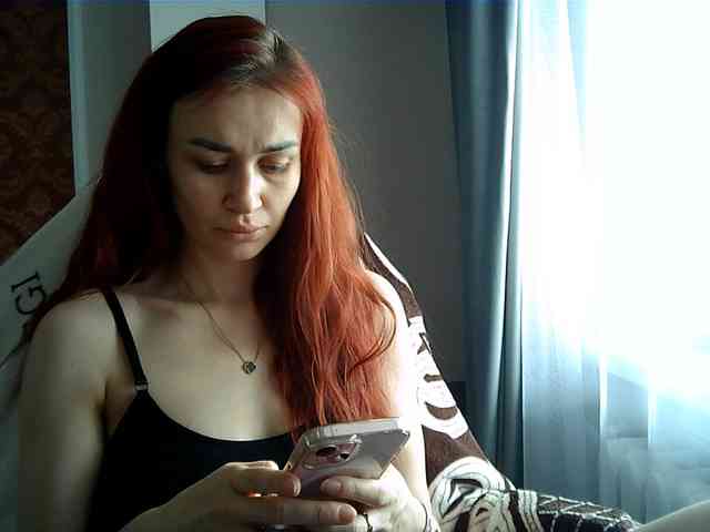 SweetQueen11 webcam