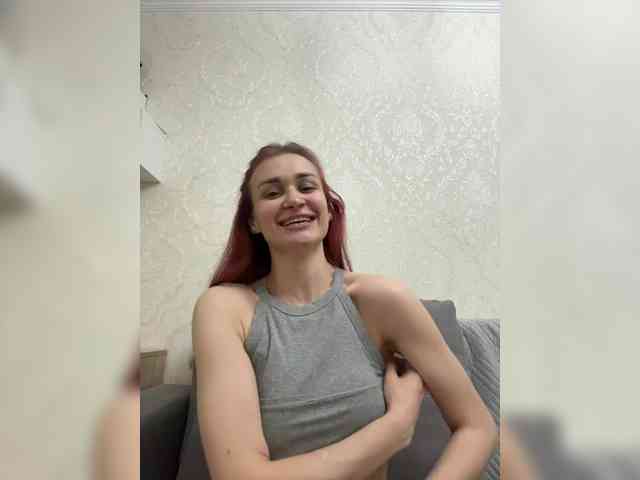 SweetQueen11 webcam