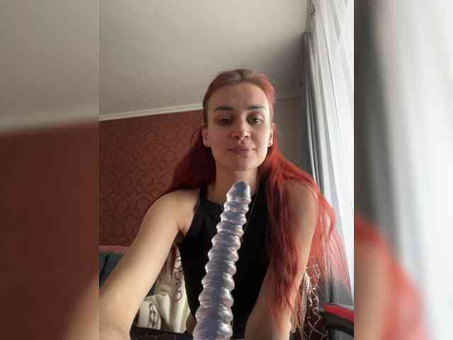 SweetQueen11 webcam