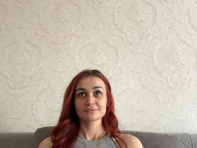 SweetQueen11 Live Webcam on BongaCams