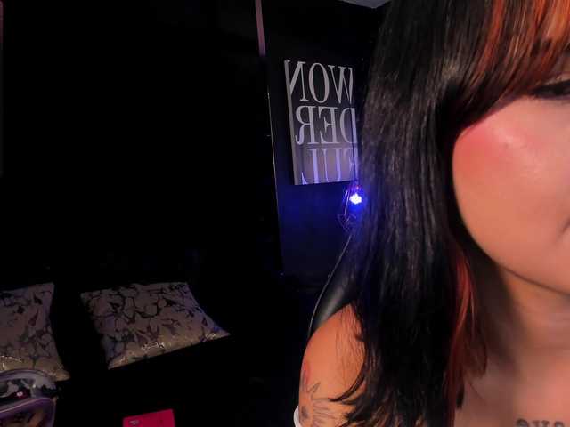 Lia-Volkov live cam on BongaCams