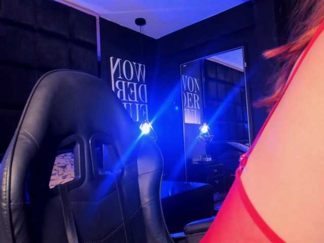 Lia-Volkov's BongaCams show and profile