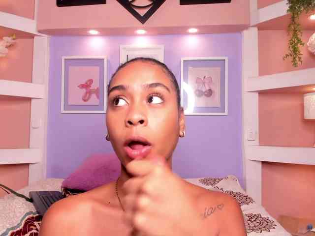 EmmaRodriiguez webcam