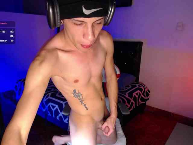 santiagocutex Sex Cam Show