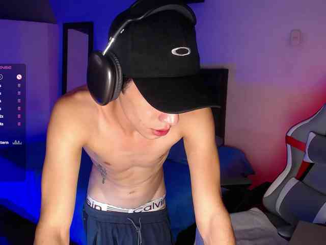 santiagocutex Sex Cam Show