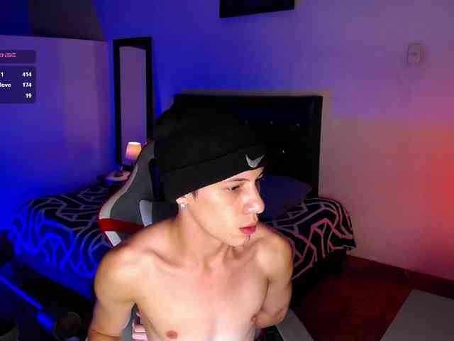 santiagocutex Sex Cam Show