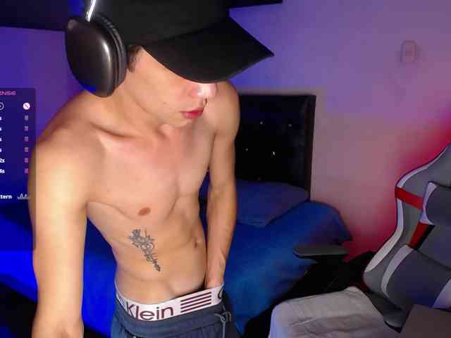santiagocutex Sex Cam Show