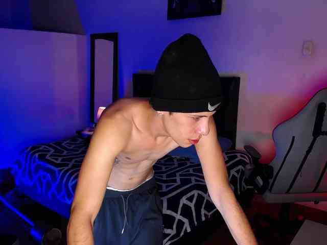 santiagocutex Sex Cam Show
