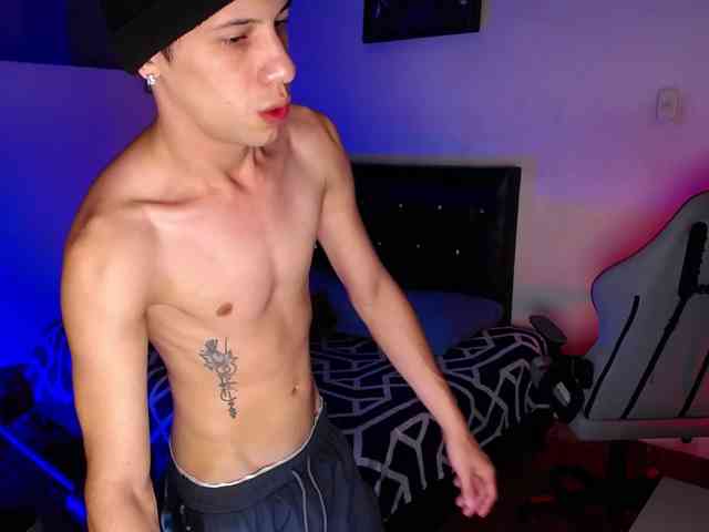santiagocutex Sex Cam Show