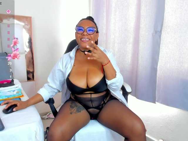 Samanthafox live webcam show