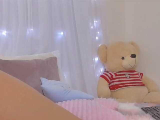 looklikeamovie live cam on BongaCams